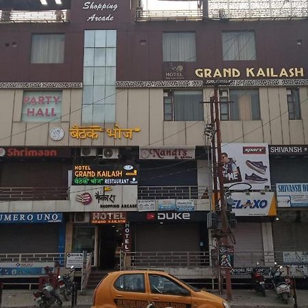 Hotel Grand Kailash,Kotdwāra Exteriör bild